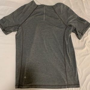 Grey Lululemon Shirt men’s Small
